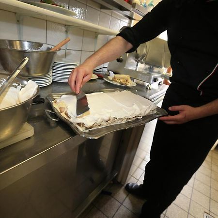 La Locanda Ristorante Pizzeria Garni Ohlstadt Εξωτερικό φωτογραφία