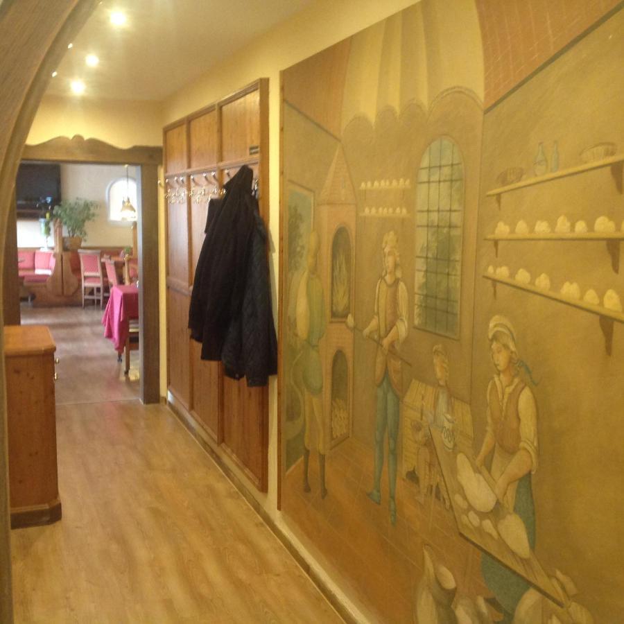 La Locanda Ristorante Pizzeria Garni Ohlstadt Εξωτερικό φωτογραφία