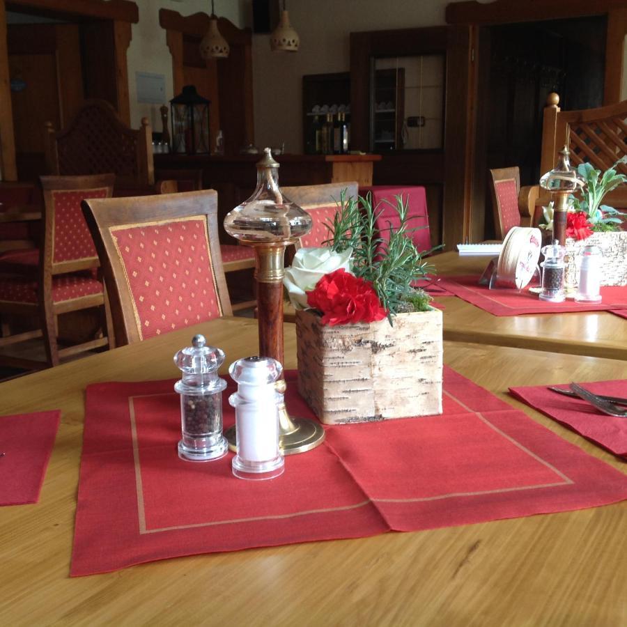 La Locanda Ristorante Pizzeria Garni Ohlstadt Εξωτερικό φωτογραφία